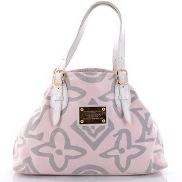 Louis Vuitton Handbags - Beautiful Rare Louis Vuitton Shoulder Bag